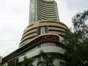Indian Stock Market Closes Lower as Sensex Drops 1.3 Percent
